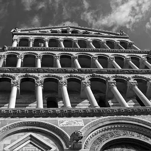 Church_in_Pisa