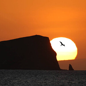 Sunset_at_Pinnacle_Rock