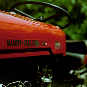 4529-Massey-Ferguson-1