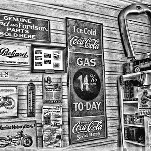 Auto Repair B/W