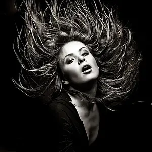 BW - Girl Portrait