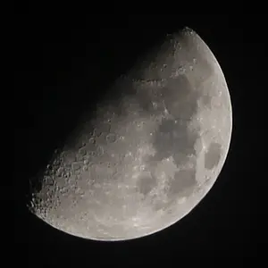 A closer look to Moon....