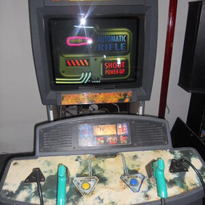 ARCADE GAME ATARI  MAXIMUM FORCE COSTA RICA