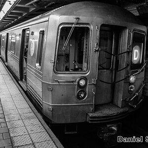 D Train At 125th Street