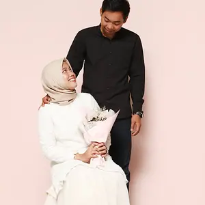 PRE WEDDING PHOTOGRAPHY CASUAL INDOOR