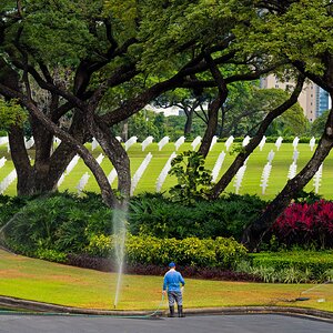 war-cemetary_52967106959_o.jpg