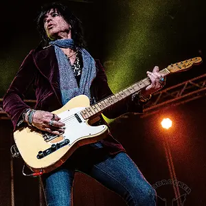 Brian Forsythe of Kix