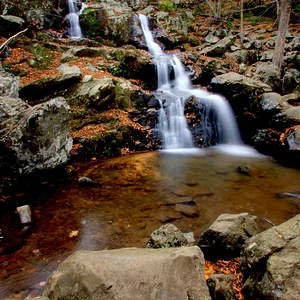 Dark Hollow Falls