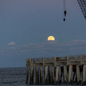 Moon rise Flagler Pier.webp
