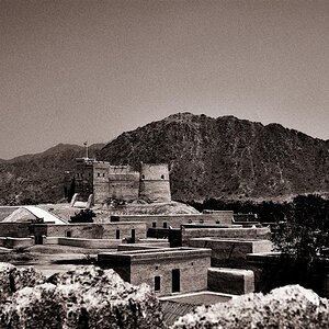 5212-Fujairah_Fort_8x10_2CMedium