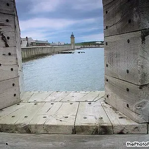 LOUIGUNPORTo2