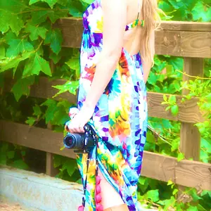 Capturing Couture - Women's Camera Strap "PINK ORGANZA GARDEN"