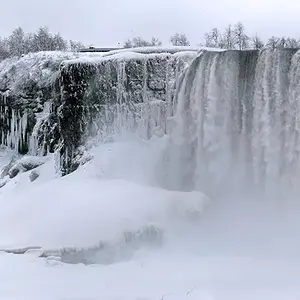 Niagara Falls even in Winter