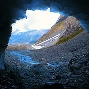 2563159546_48df50cf25_m