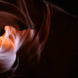 Slit canyon light