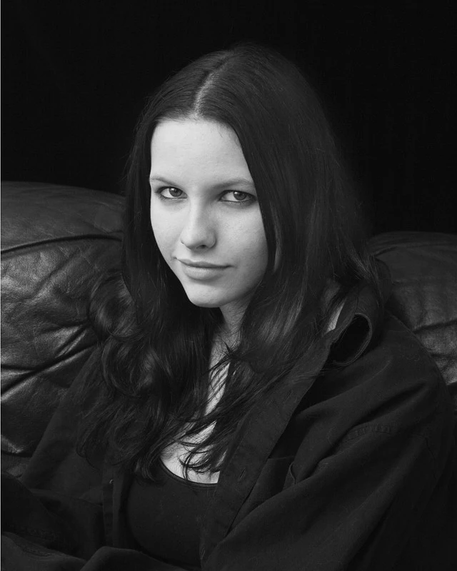 1119-emily468bwweb