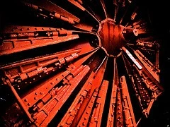 2563029348_b9e46e0701_m