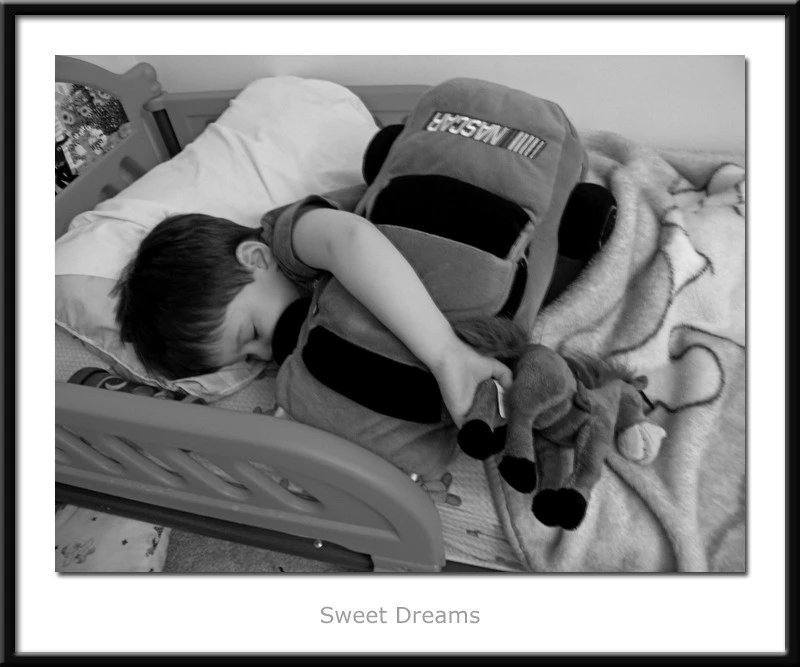 4630-020806-Sleepingbwframed