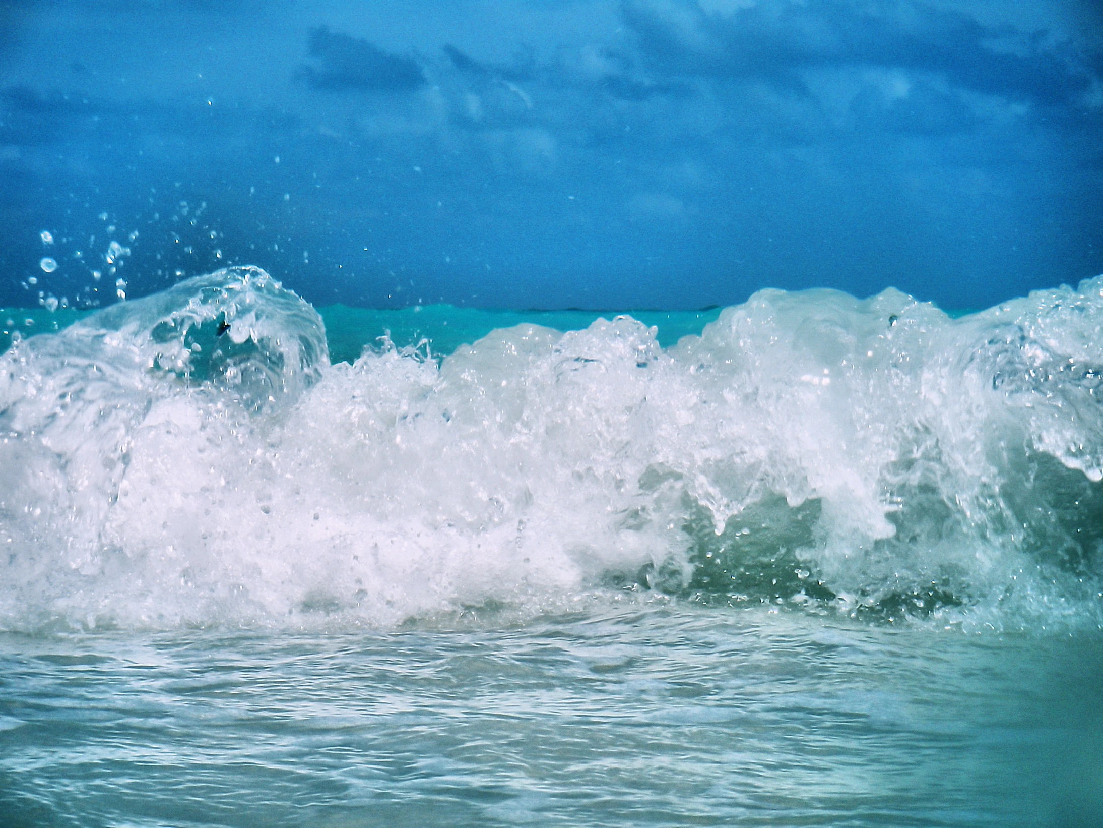 Approaching Wave