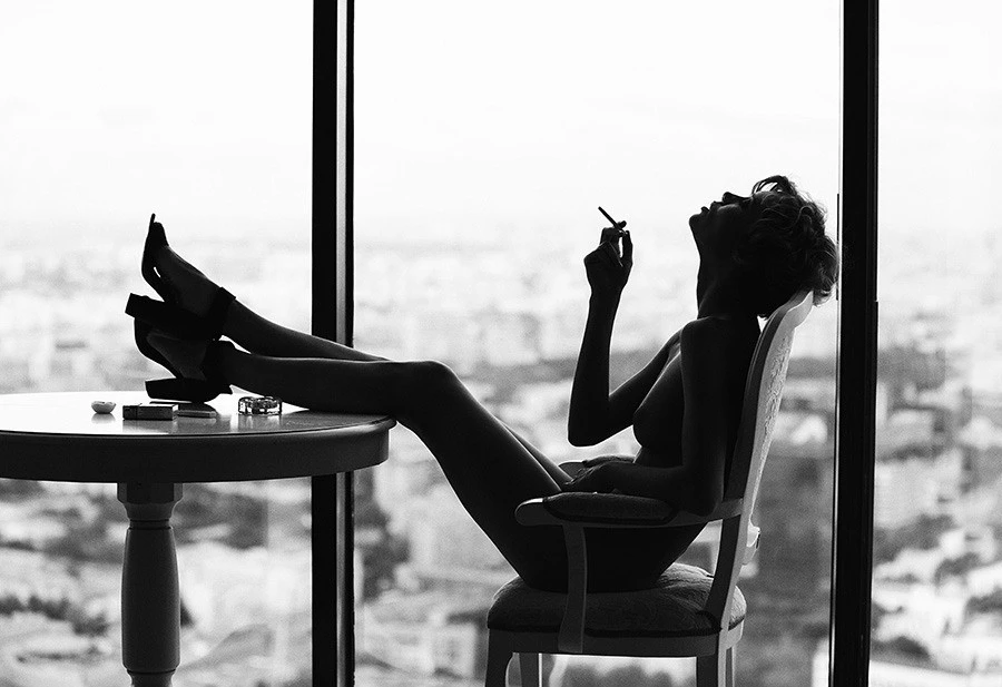 black and white nude photography