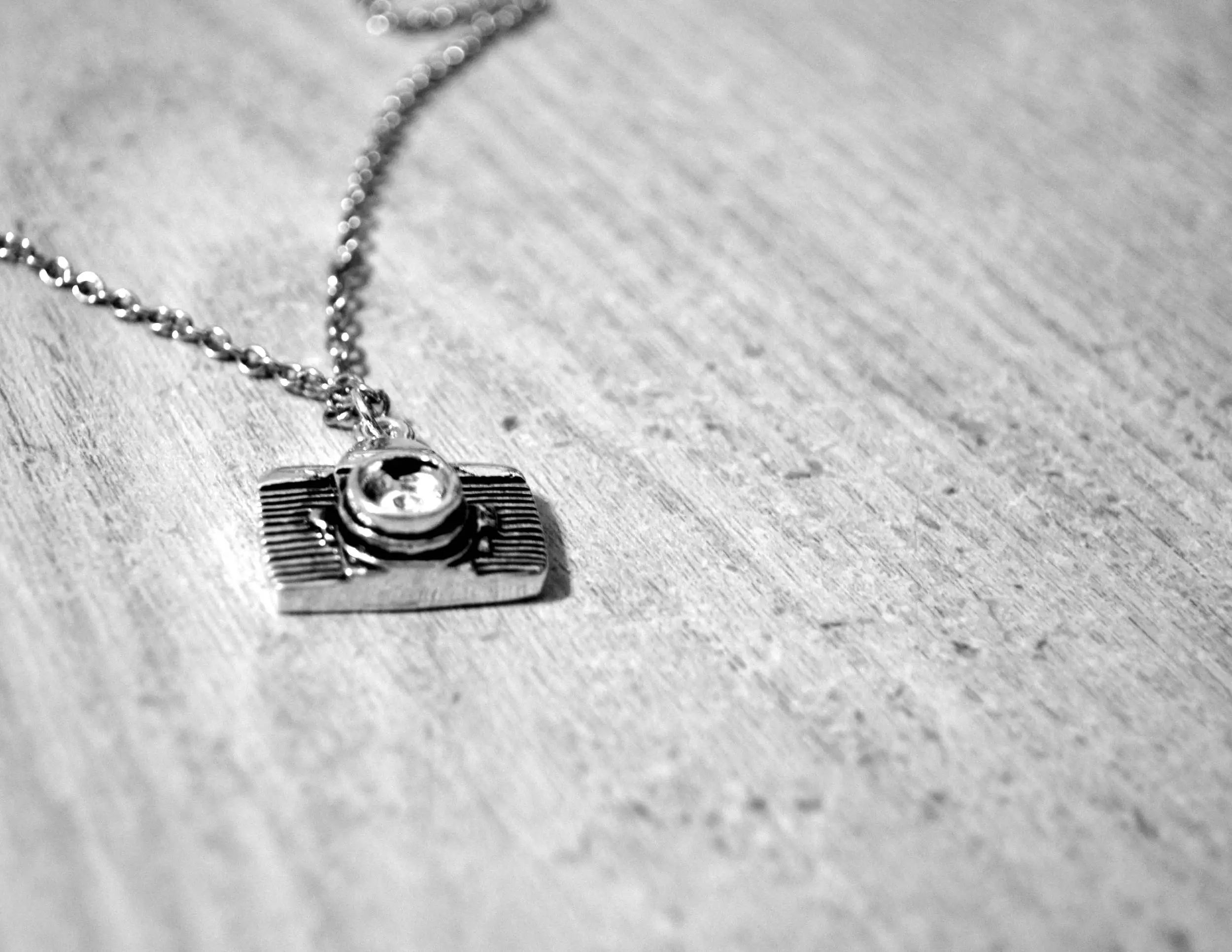 Camera necklace