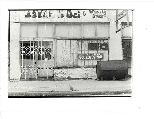 Closed rib shack. Paine Ave I think?