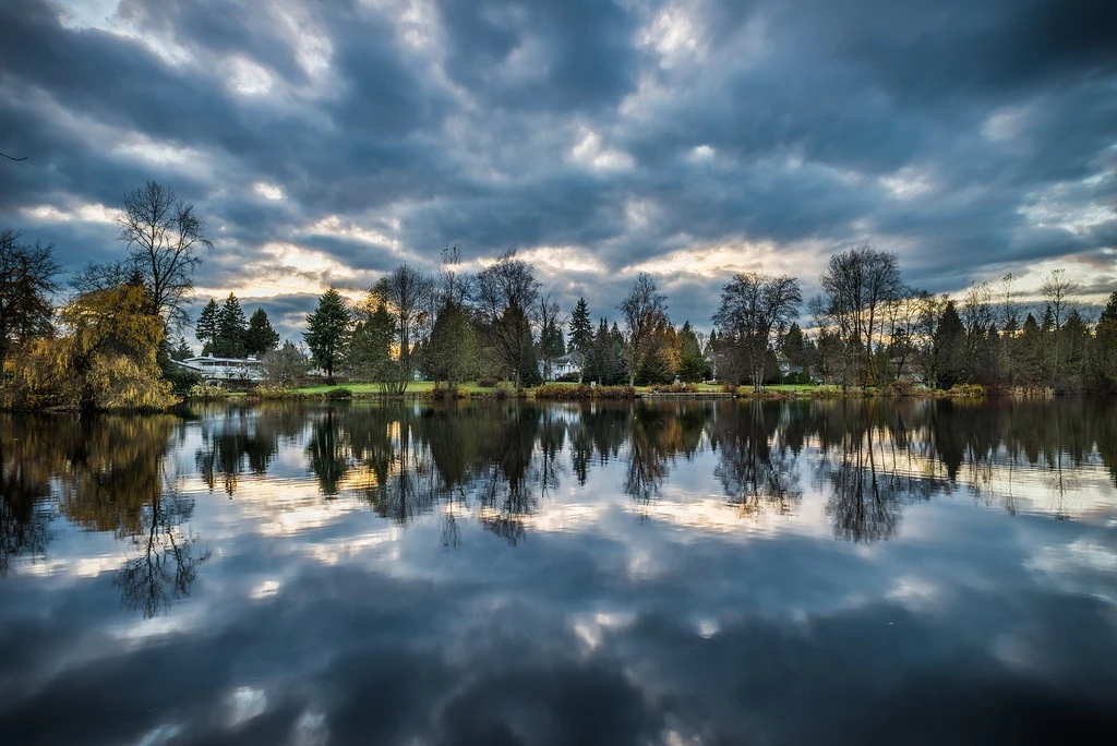 Como lake refelection