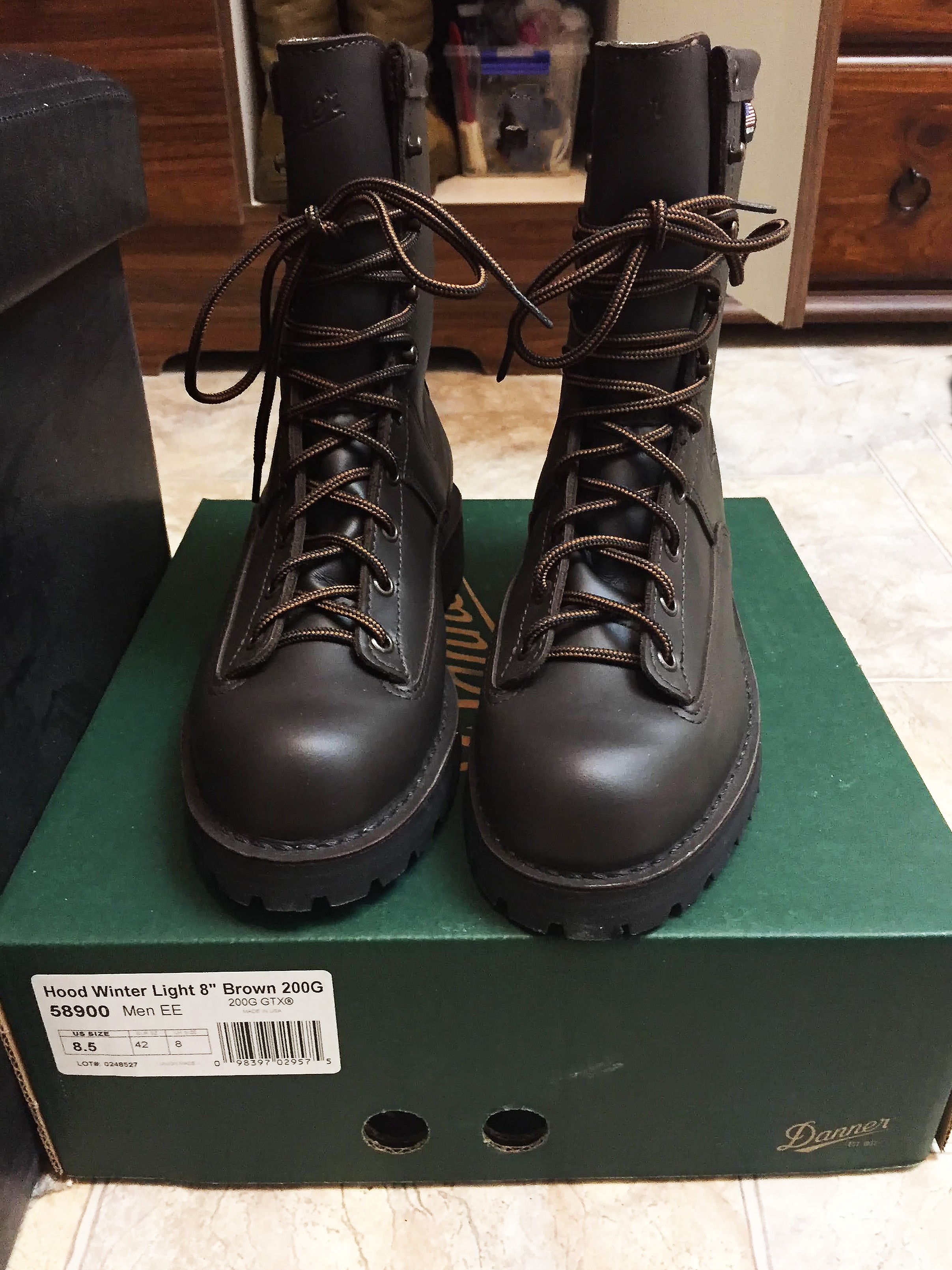 Danner Hood Winter Light 8" Brown Boots