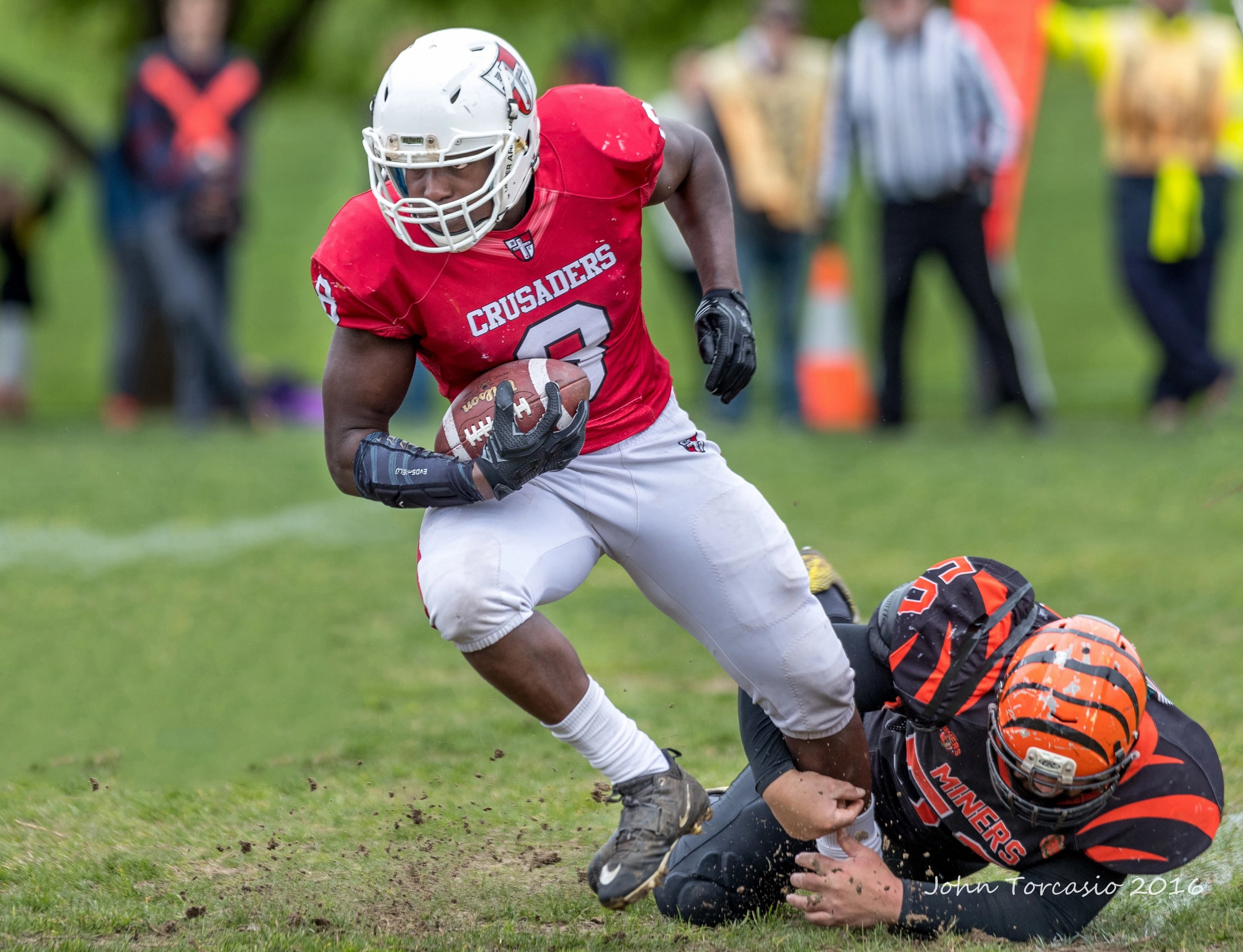 Gridiron Victoria: David Iwunze