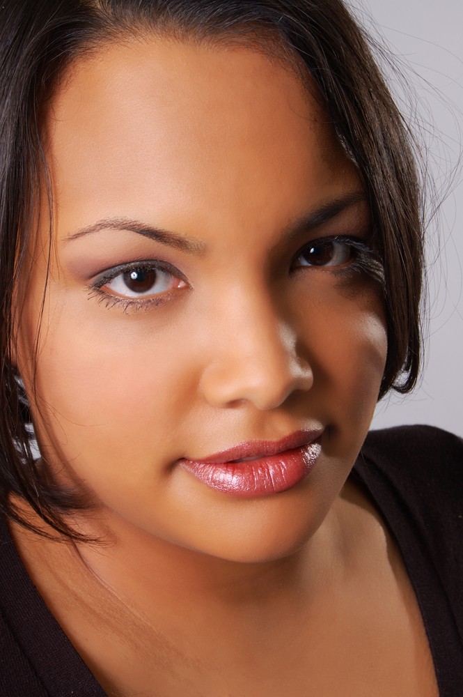 headshot of a black actress in dc