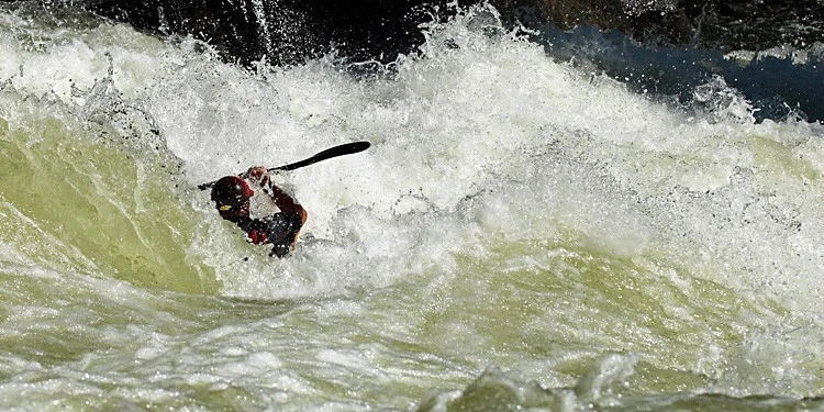 j750fairkayakclouds136-012_edited-2