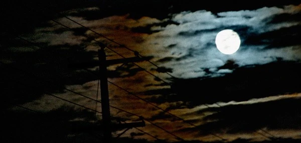 jan08photo52-The-Full-Moon