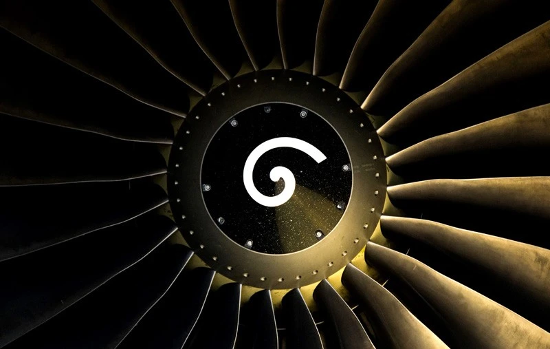 julaug08photo24-airplane engine