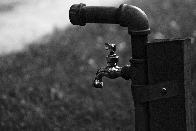 june08photo45-reflected
