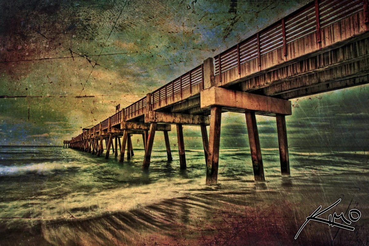 Juno Beach Pier