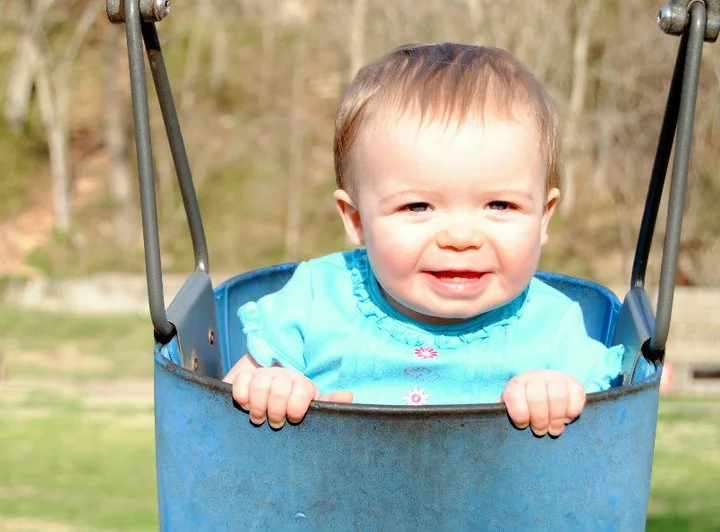 Mattie, swing