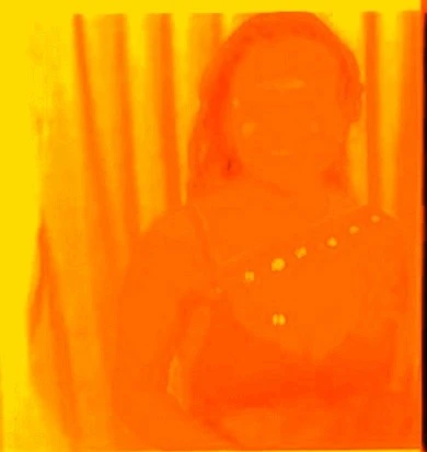 MEN_IN_SARI_18