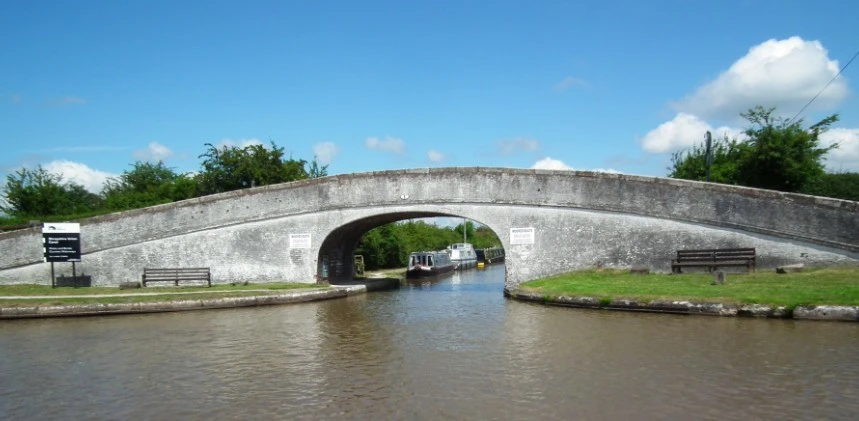 old_horse_bridge