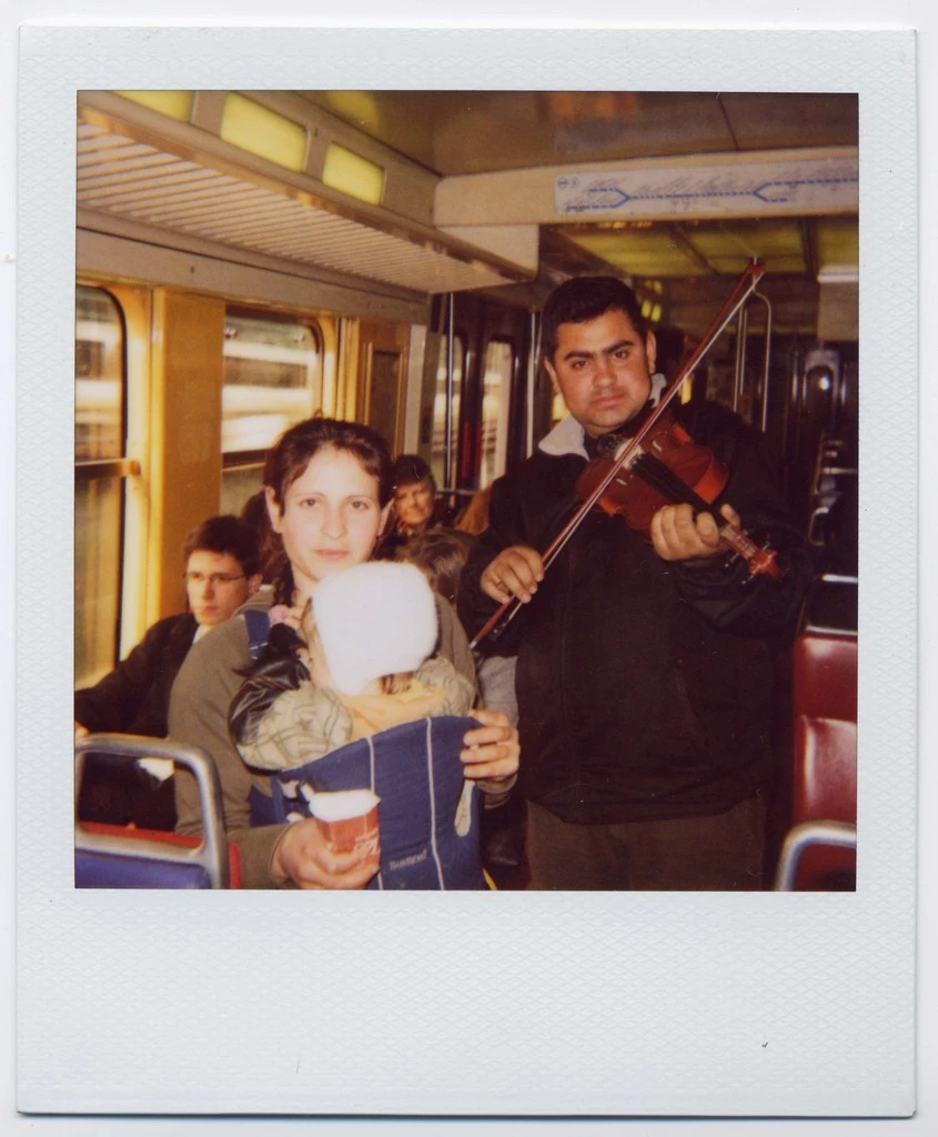 polaroid buska on RER paris