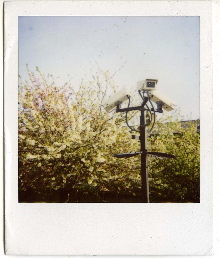 polaroid CCTV