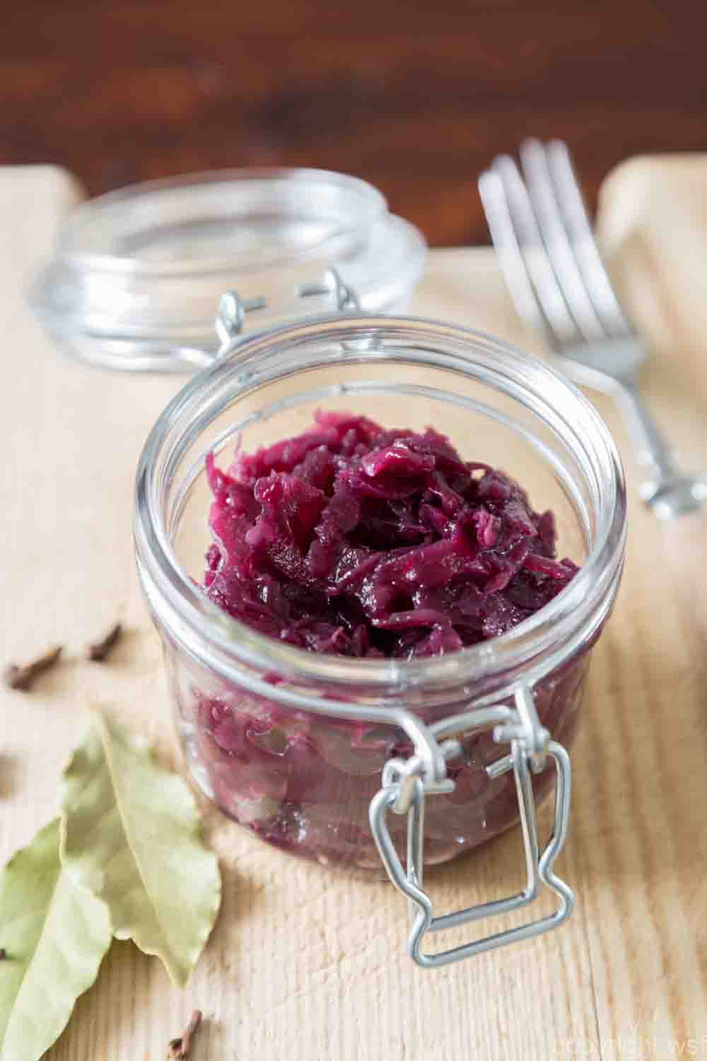 Red cabbage in the Jar