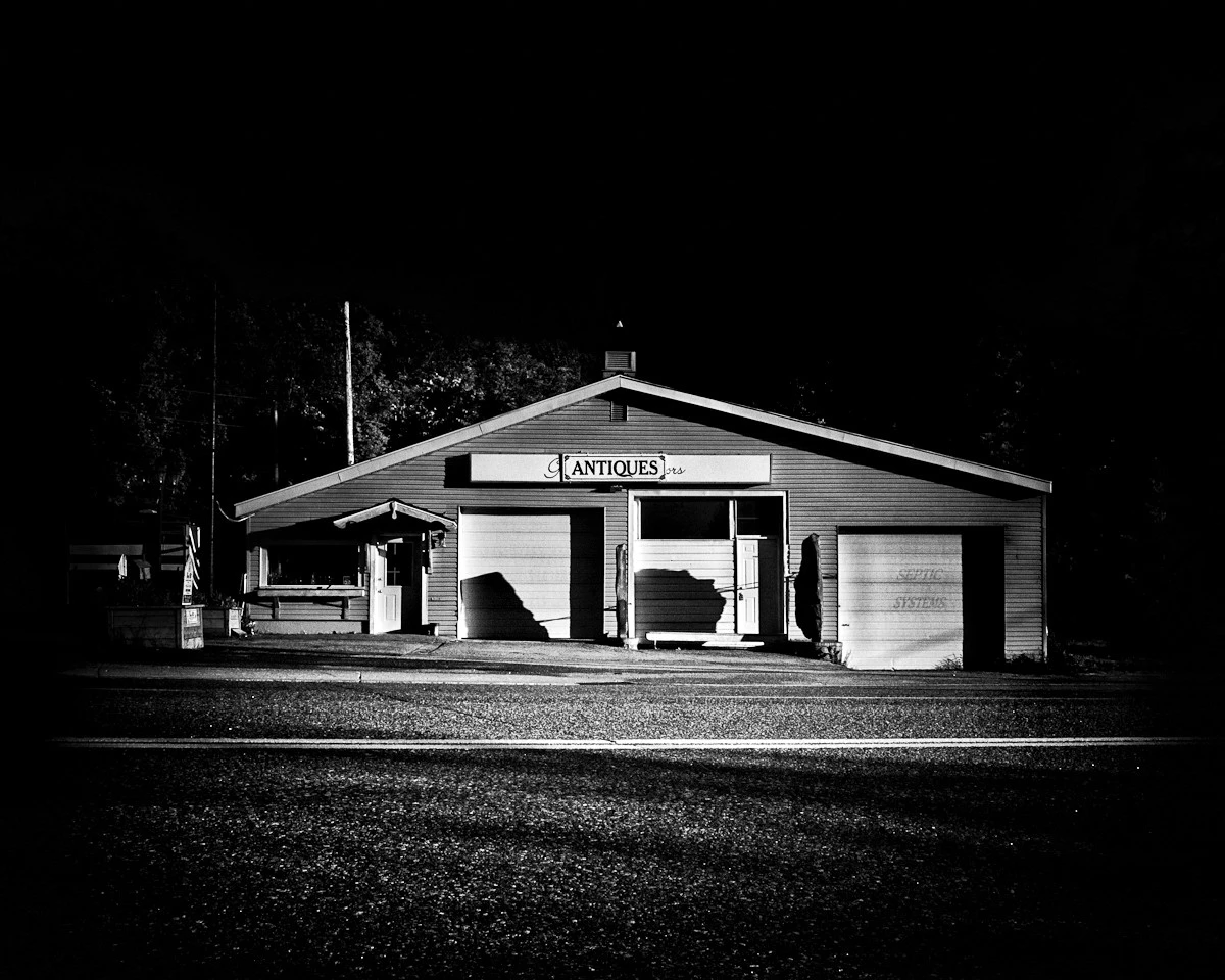 Roadside Antiques Shop in Torrance Ontario