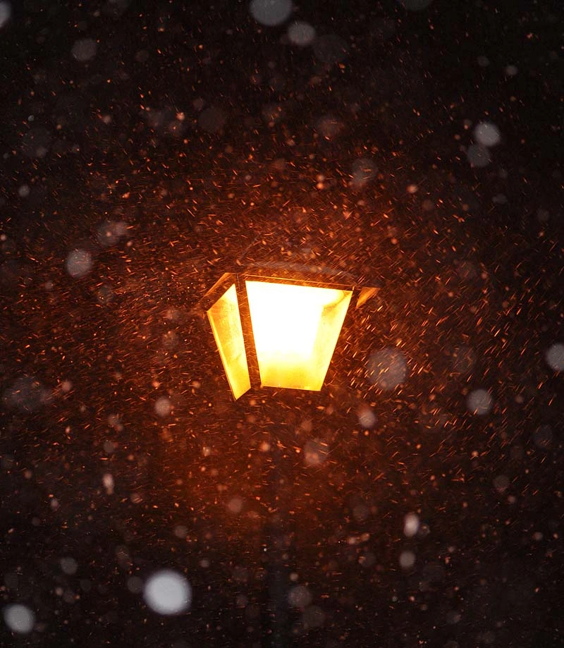 Street lamp and snow - attempt 1