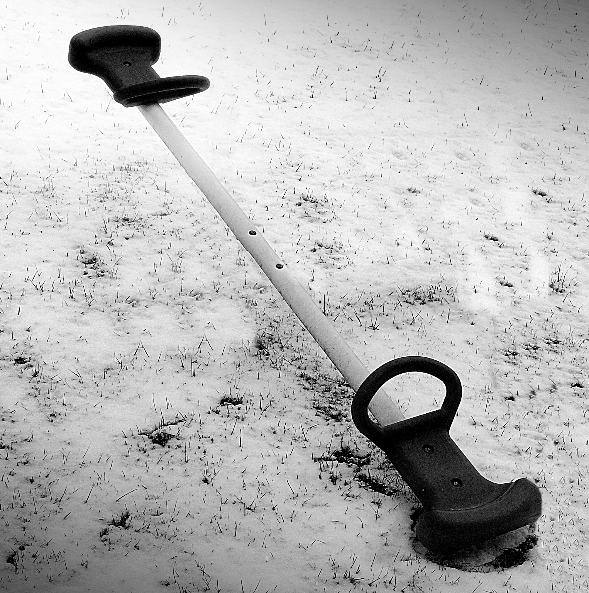 teeter_totter_BW_floating