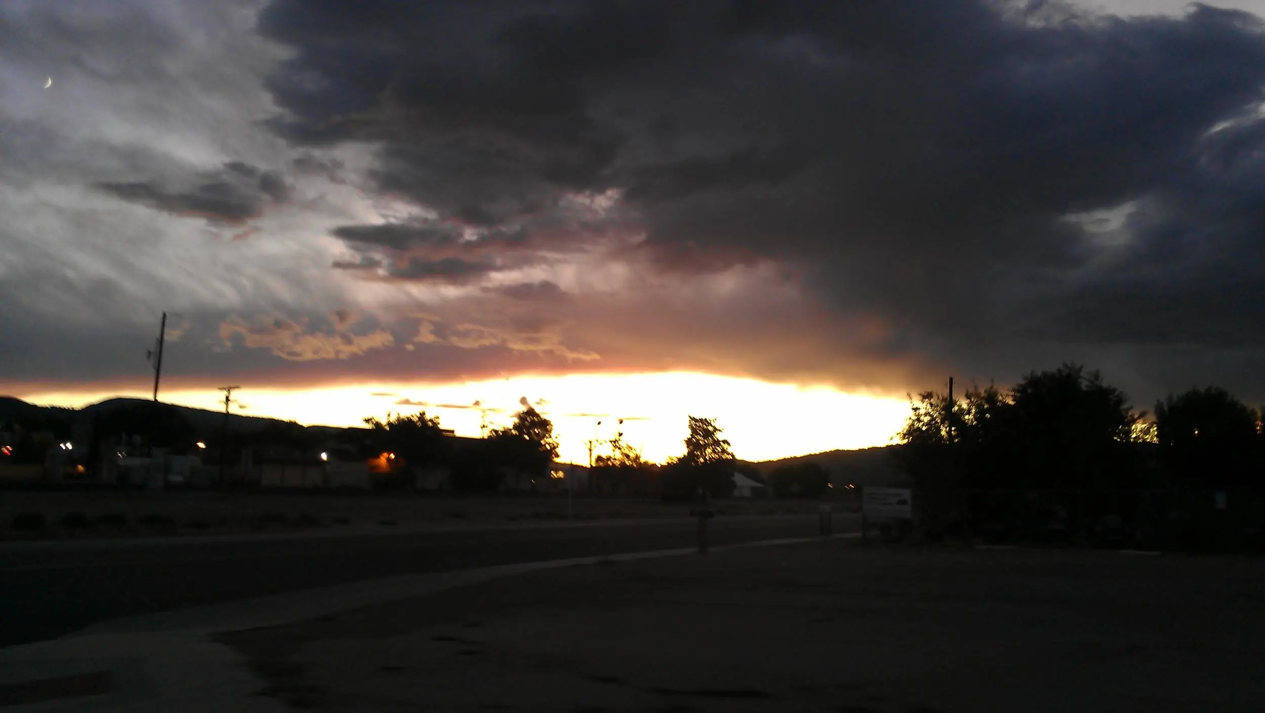 Tehachapi skies