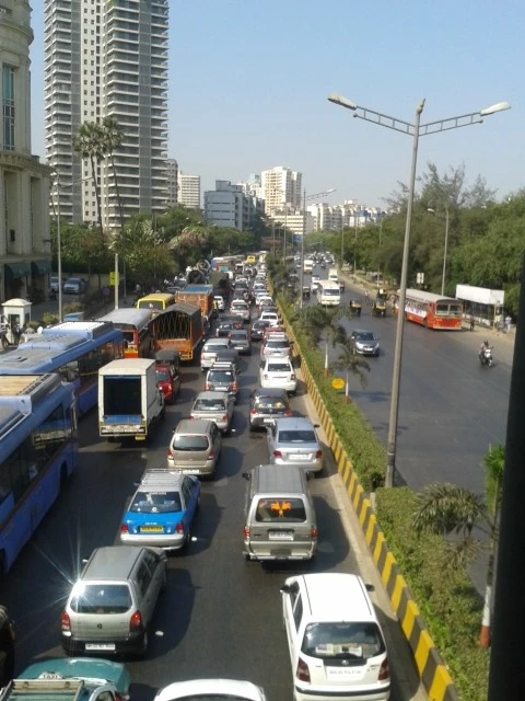 Traffic on Mumbai JVLR
