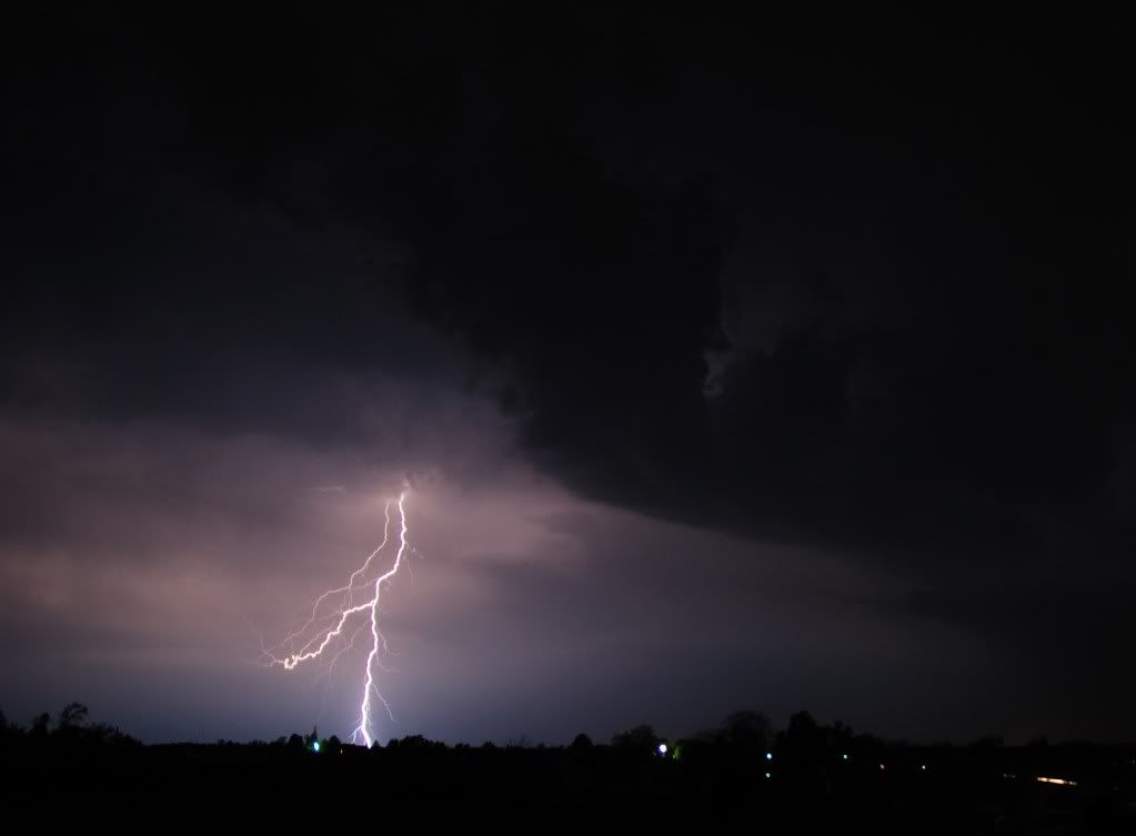 lighning108_134.jpg