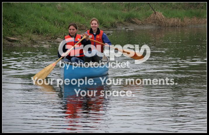 AllicaLauraCanoe05.jpg