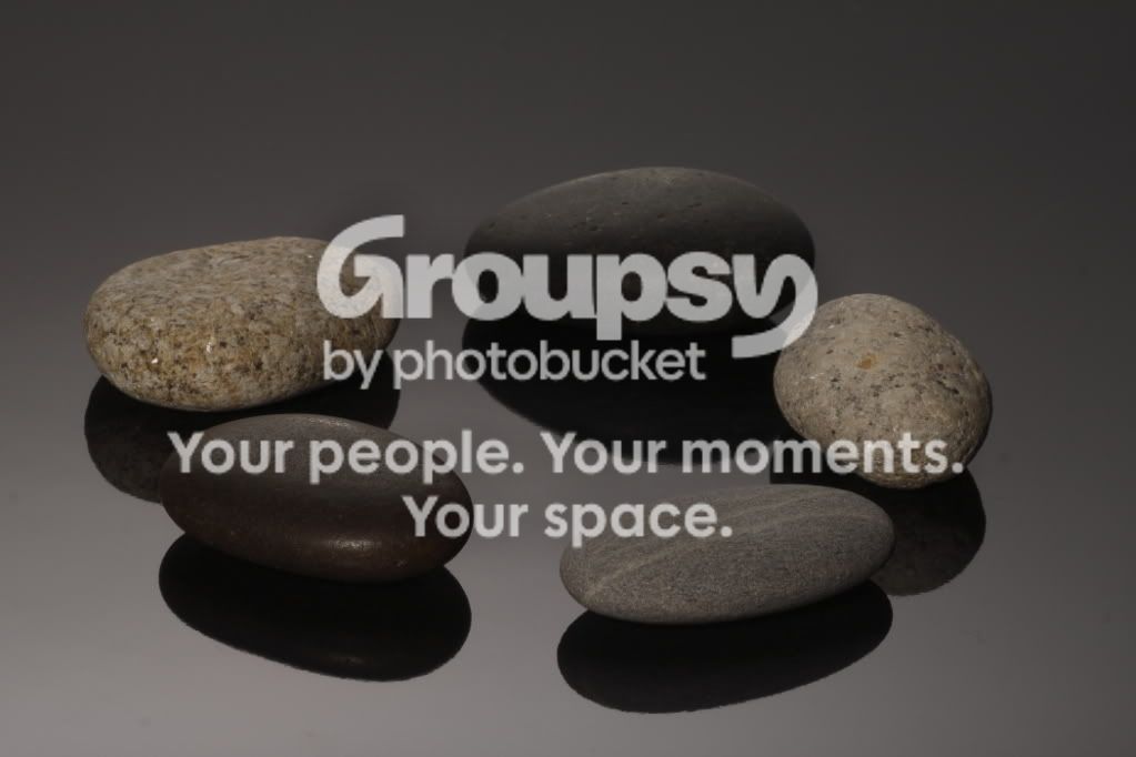 stones_small_2048.jpg