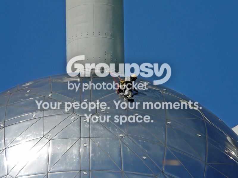 Atomium2_zpsa7ab2461.jpg